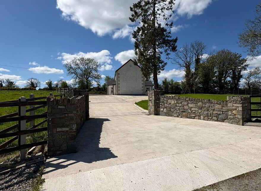 Cashlan East, Carrickmacross, Carrickmacross, A81HX46
