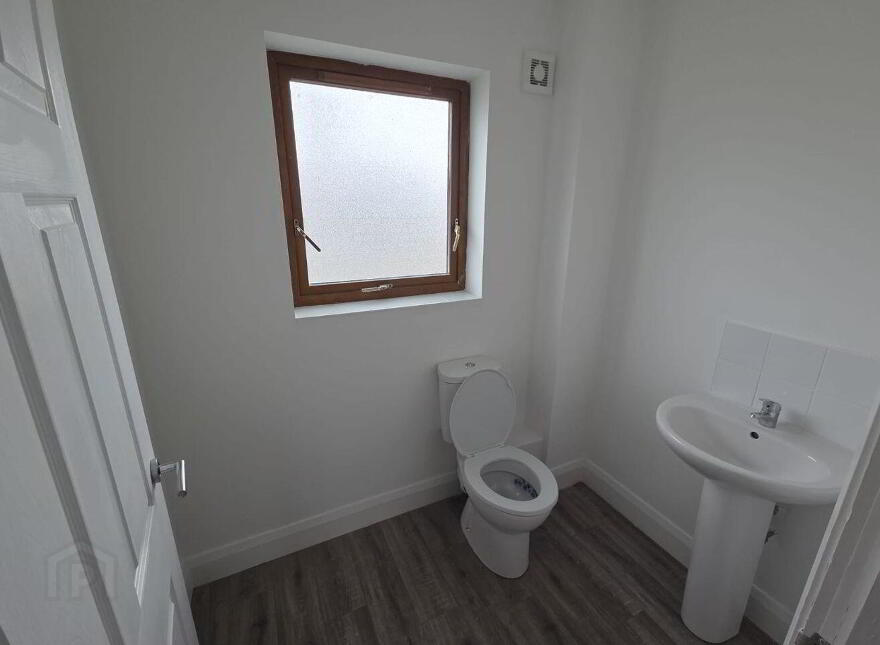 8 Clós Dhromainn, Riverside Road, Carrickmacross, A81RW68