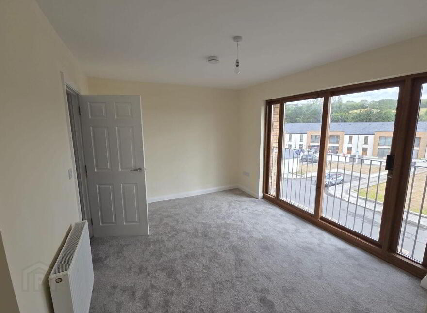 8 Clós Dhromainn, Riverside Road, Carrickmacross, A81RW68