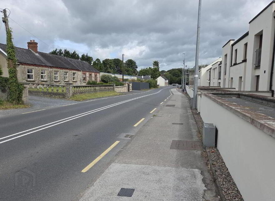 8 Clós Dhromainn, Riverside Road, Carrickmacross, A81RW68