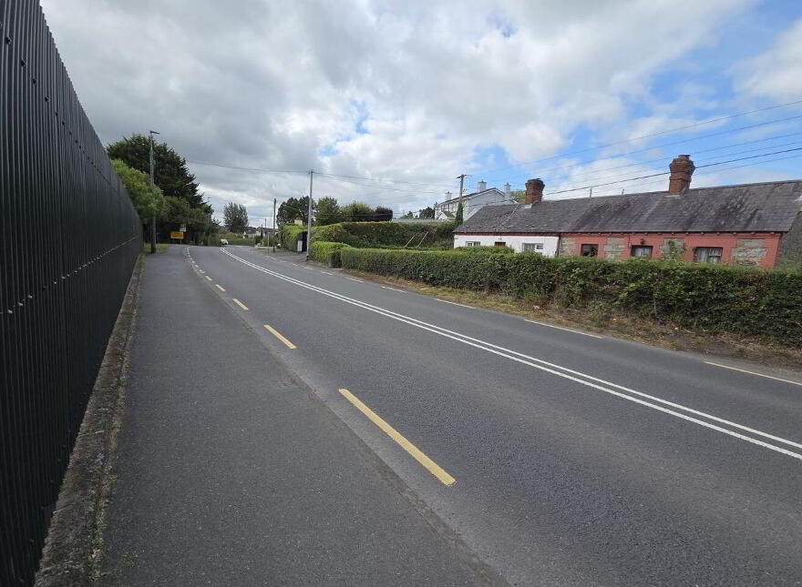 8 Clós Dhromainn, Riverside Road, Carrickmacross, A81RW68