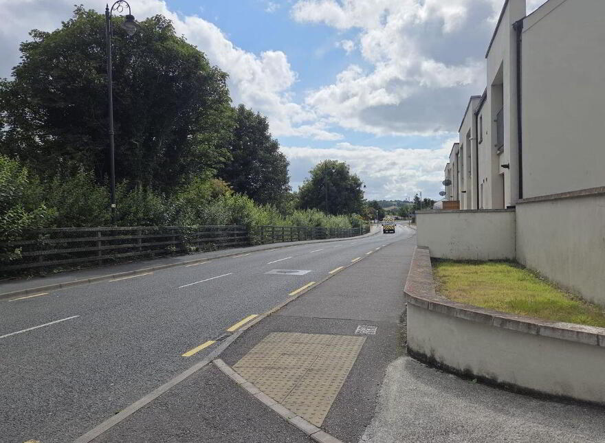 8 Clós Dhromainn, Riverside Road, Carrickmacross, A81RW68