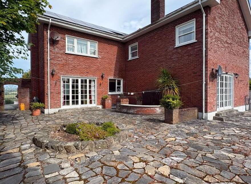 Lisanisk, Carrickmacross, A81HE28