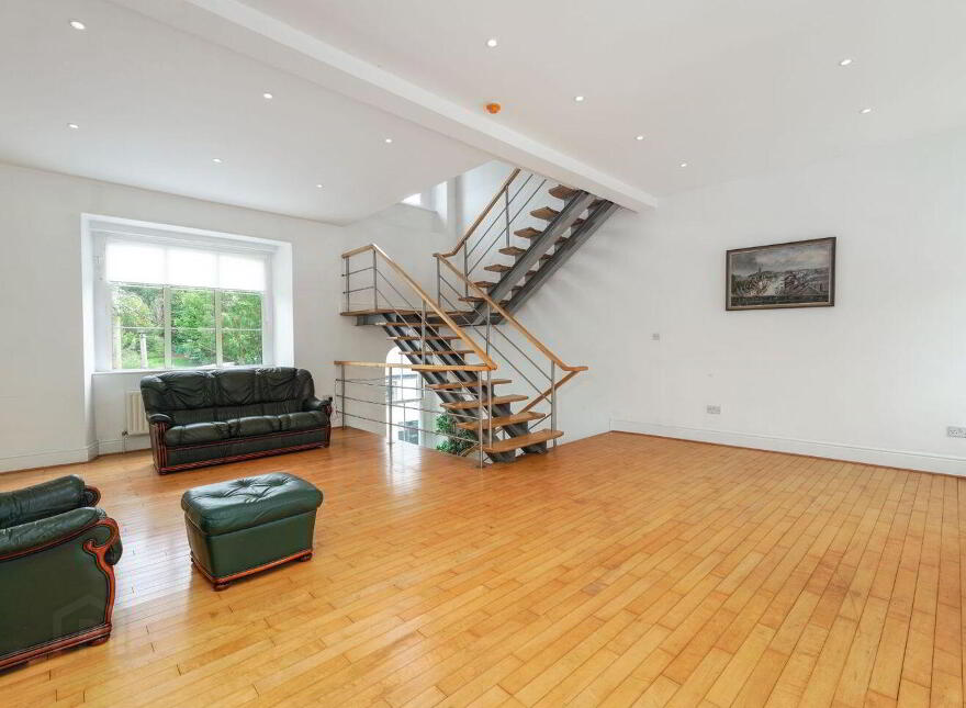 2 Academy Street, Navan, C15WPF1