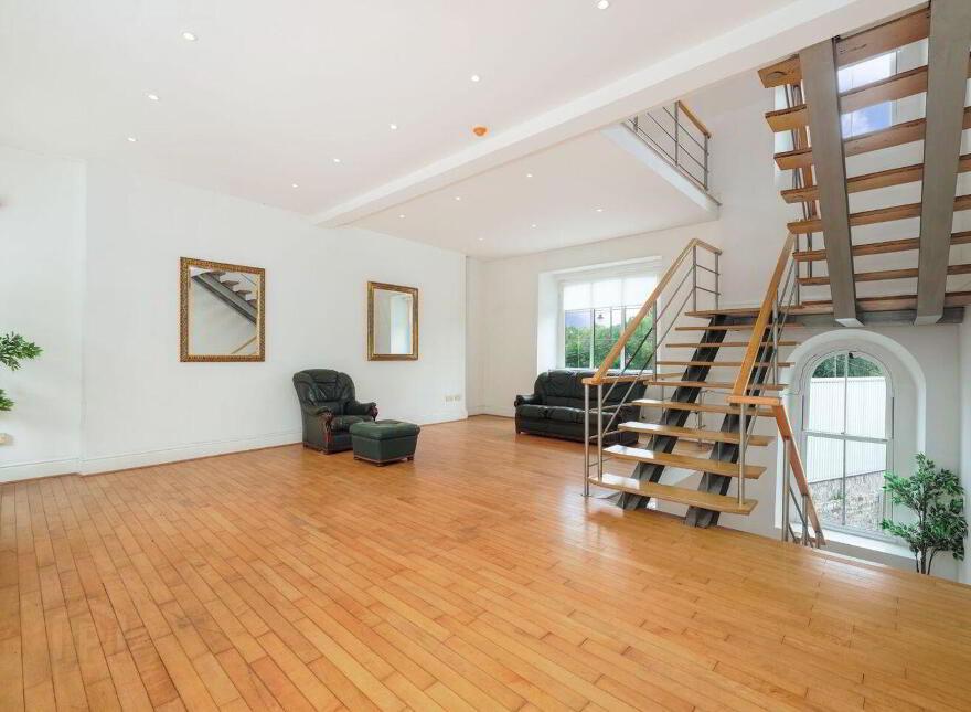2 Academy Street, Navan, C15WPF1