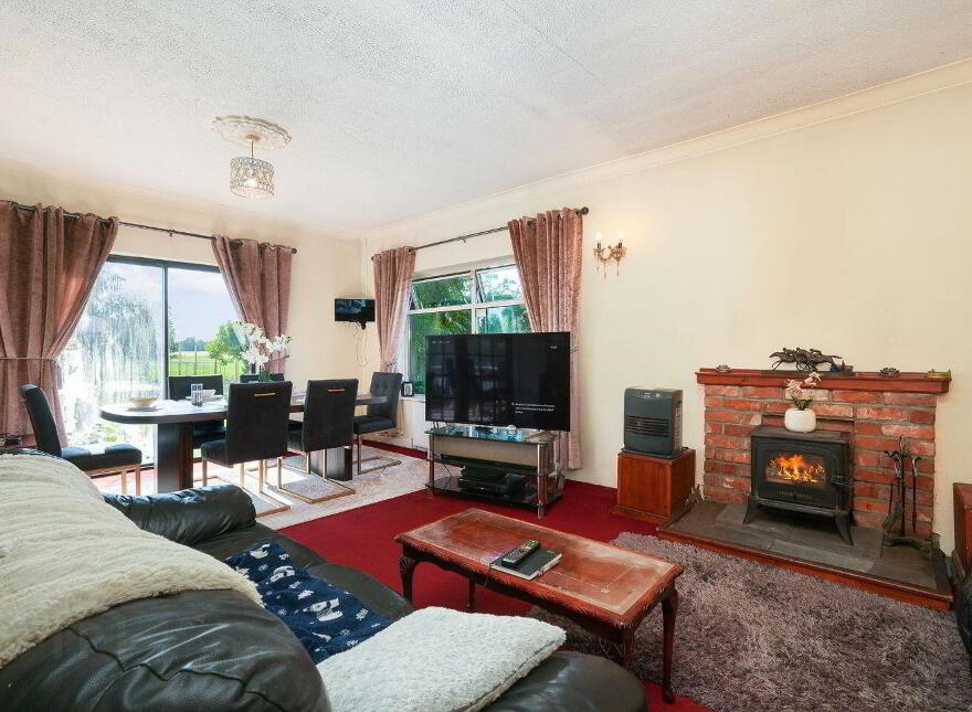 Summerlands, Ballymaglassan, Batterstown, A86Y883