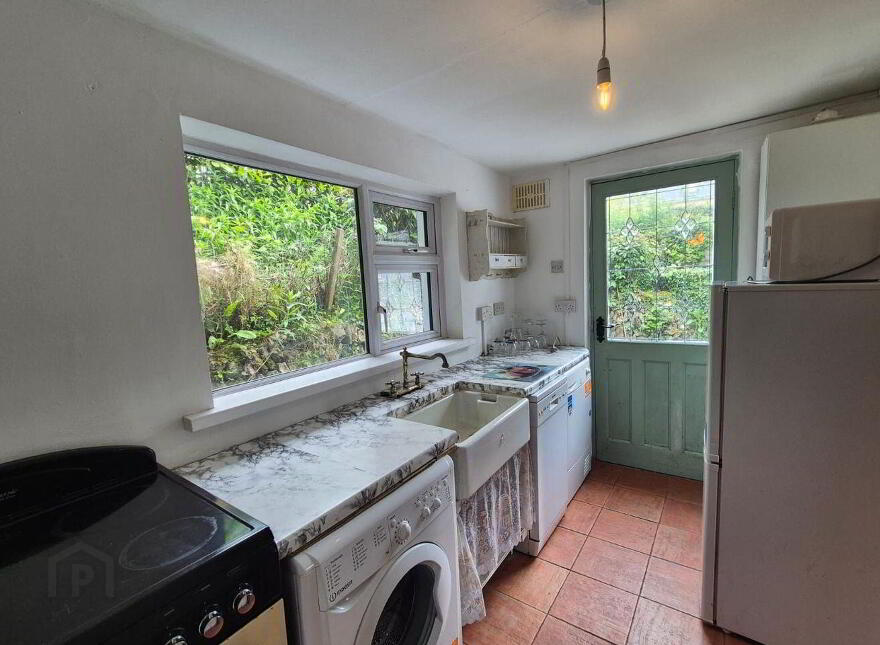 Bluebell, Ballyshonogue, Bridgeland, Bridgeland, Y14C982