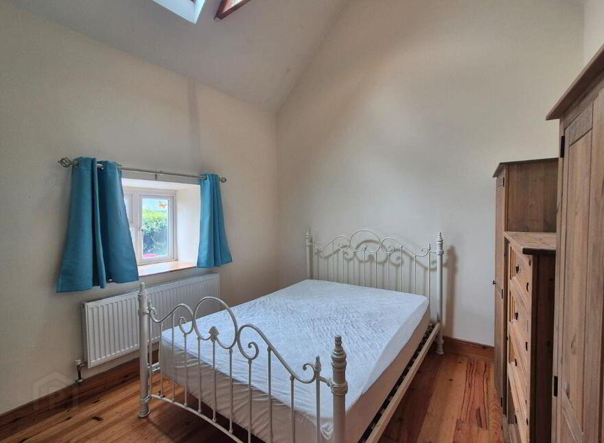 Bluebell, Ballyshonogue, Bridgeland, Bridgeland, Y14C982
