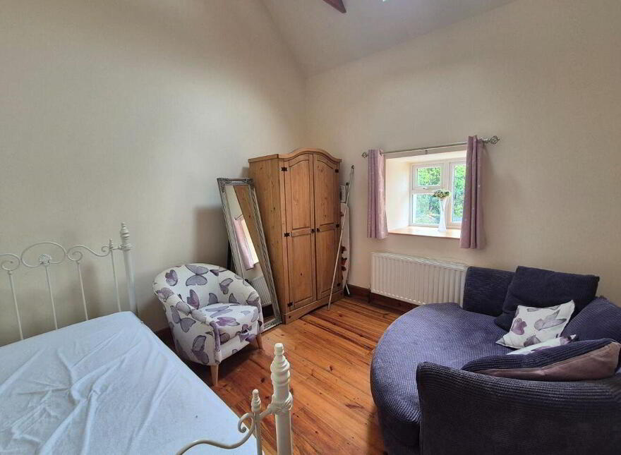 Bluebell, Ballyshonogue, Bridgeland, Bridgeland, Y14C982