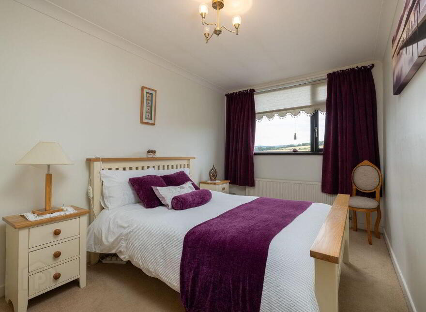 Vanbill House, Kilpipe, Aughrim, Y14X990