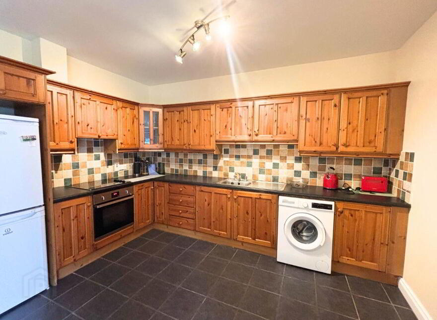 103 Oakleigh Wood, Dooradoyle, V94E138