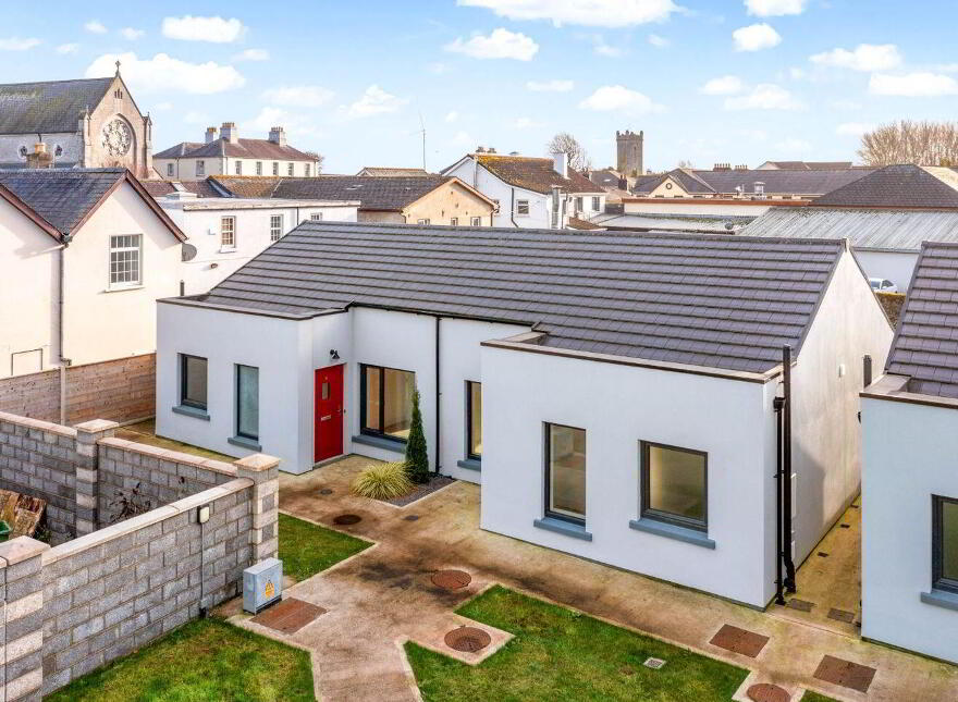 Saint Ailbhe's Place, Ballinagappa Road, Clane, W91X7RR