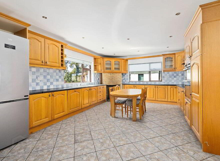 Brownstown, Kilcloon, A85HY28