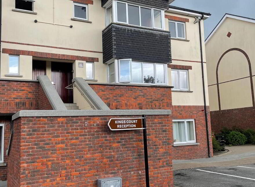4 Block G, Kings Court, Manor, Tralee, V92VC53 photo