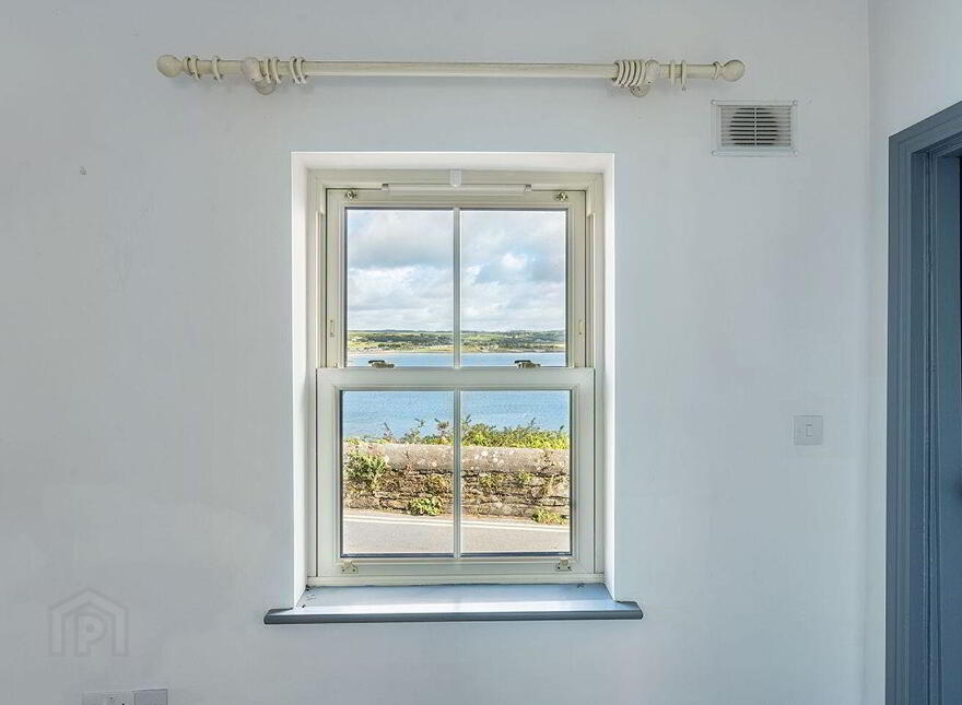 Carrig Aenin, Cliff Road, Ardmore, P36AX89