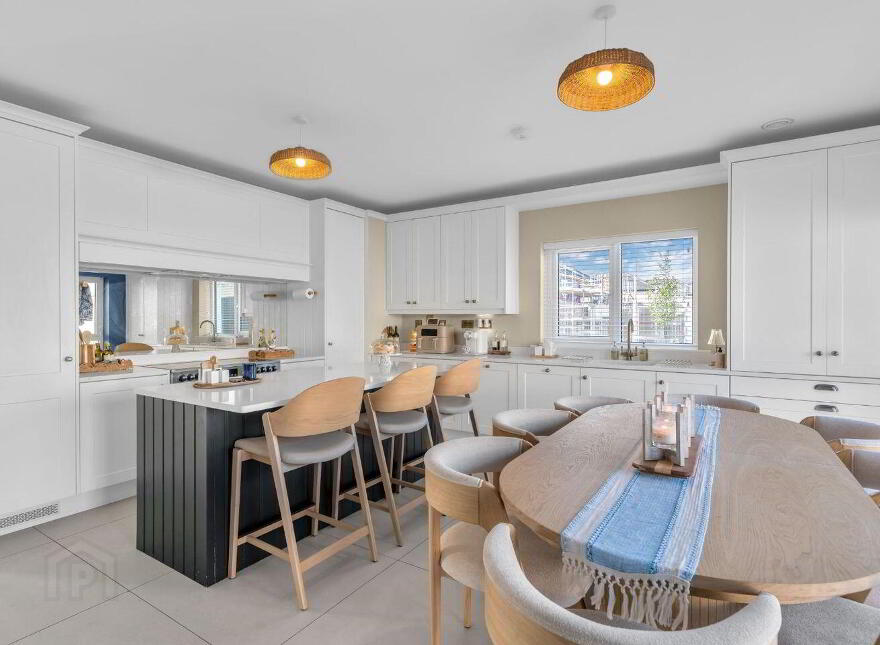 18 The Oaks, Oakwood Lawns, Edenderry, R45RW90
