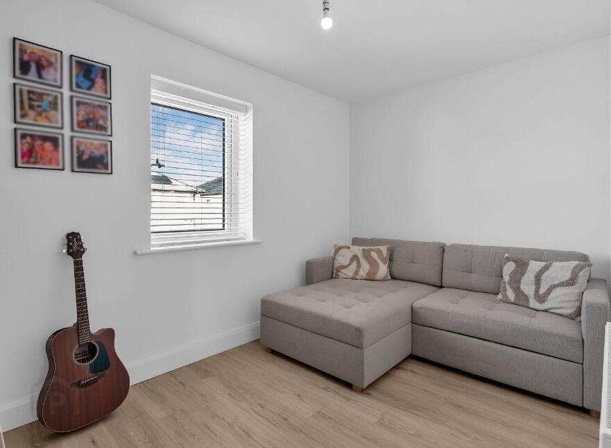 18 The Oaks, Oakwood Lawns, Edenderry, R45RW90