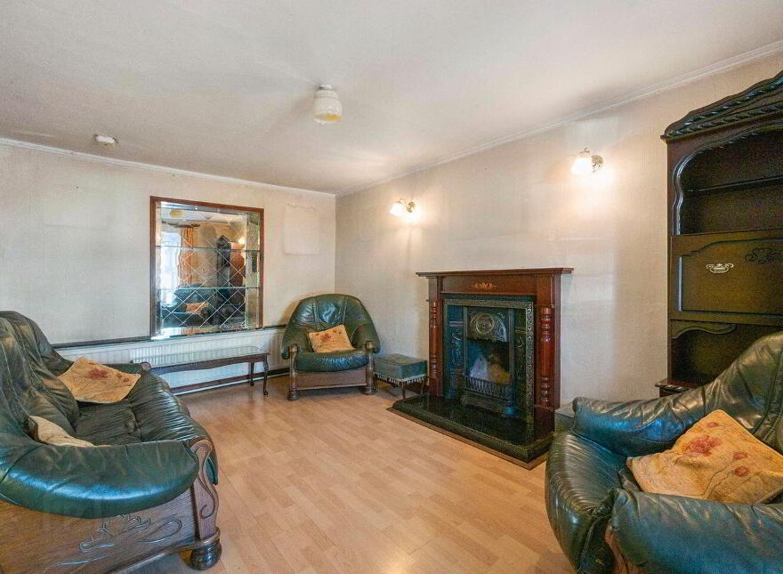 76 Irishtown, New Ross, Y34EY09