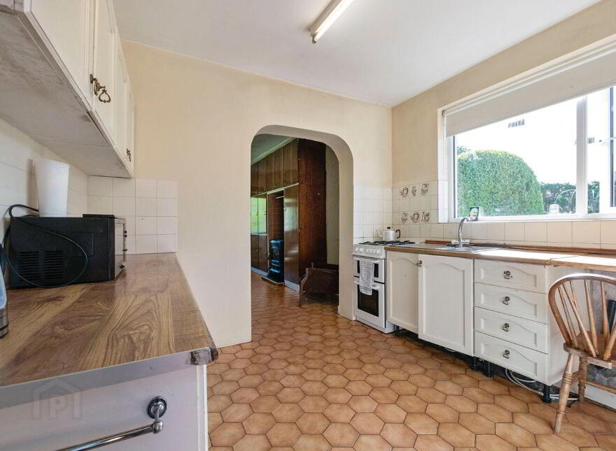 76 Irishtown, New Ross, Y34EY09