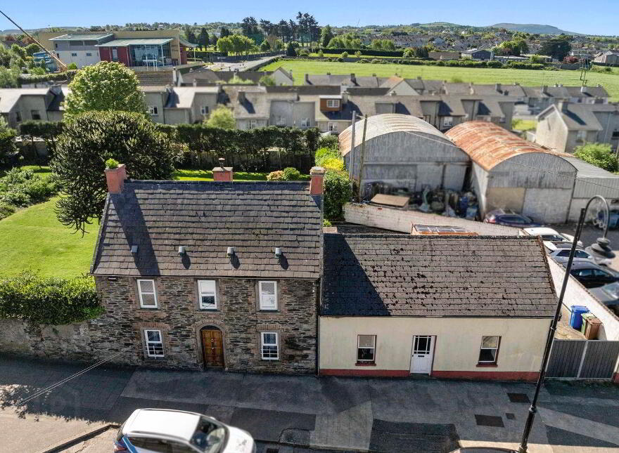 76 Irishtown, New Ross, Y34EY09