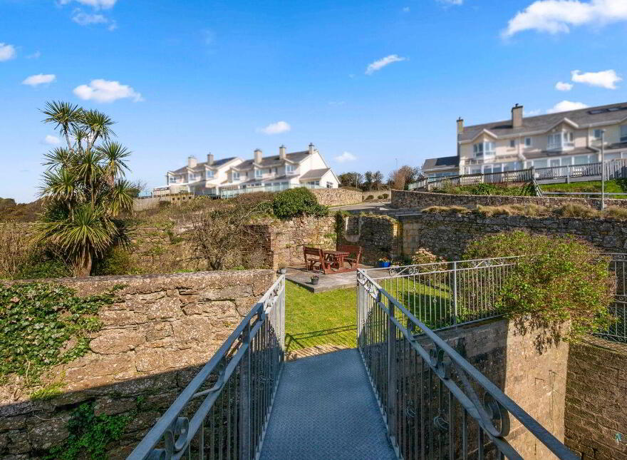 Harbourside, Quay Road, Duncannon, Y34XA39