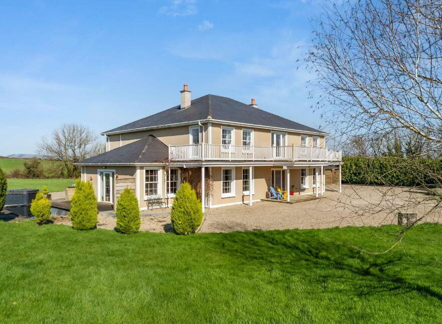 Chia Lodge, Arthurstown, Y34W327