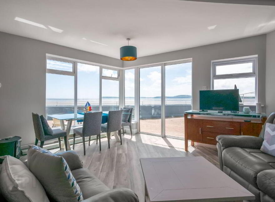 1 Strand Court, Strand Road, Duncannon, Y34F216