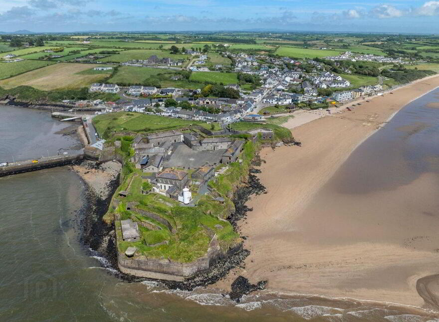 1 Strand Court, Strand Road, Duncannon, Y34F216