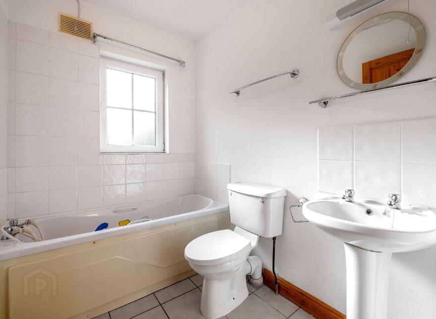 16 Ash Grove, Castlehyde Park, Rosbercon, Y34CP86