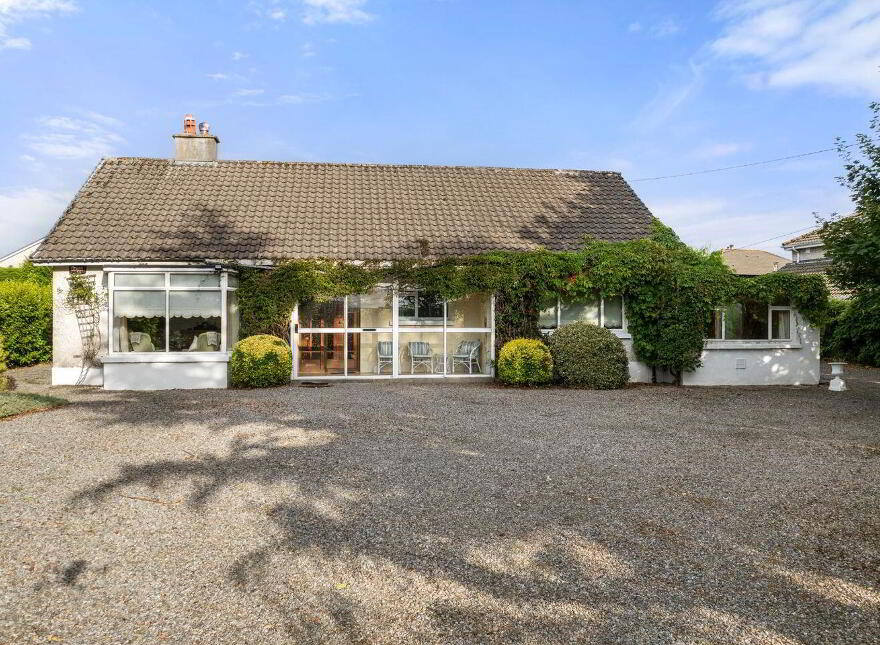 Hospital Road, New Ross, Y34WN60