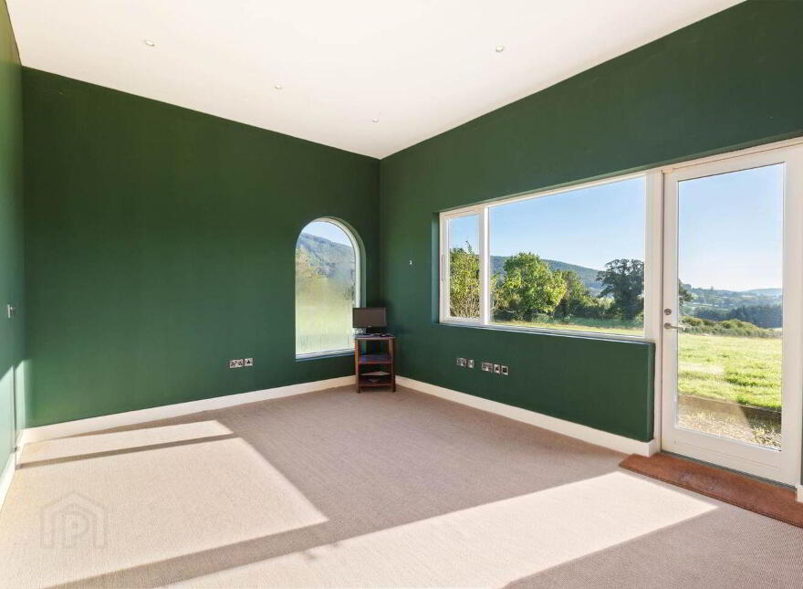 Timber Lodge, Kilbrannish, Bunclody, Y21H3E7