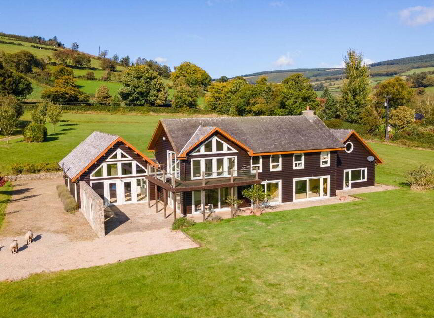 Timber Lodge, Kilbrannish, Bunclody, Y21H3E7