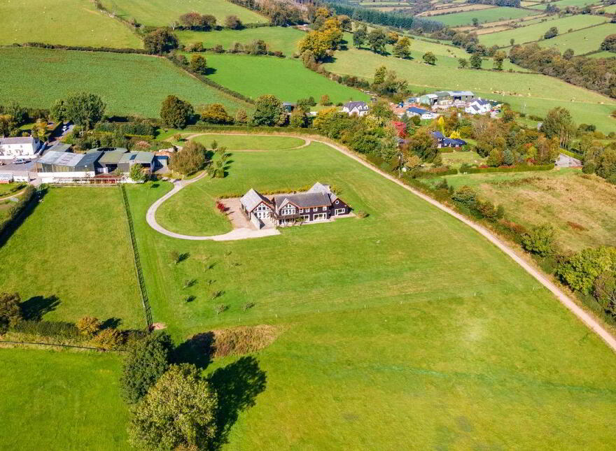 Timber Lodge, Kilbrannish, Bunclody, Y21H3E7