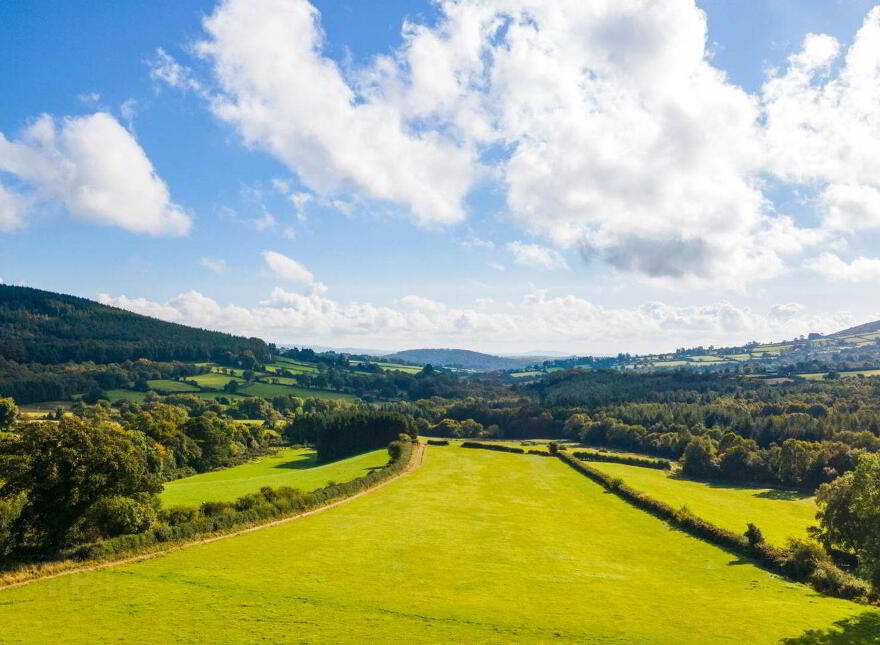 Timber Lodge, Kilbrannish, Bunclody, Y21H3E7