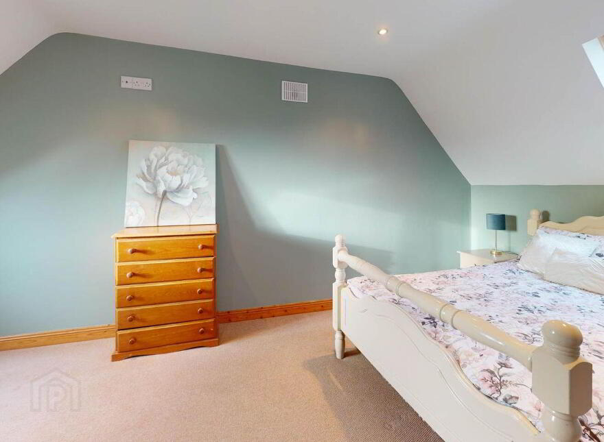 No. 2 Ford Haven, Kilmuckridge, Y25F978