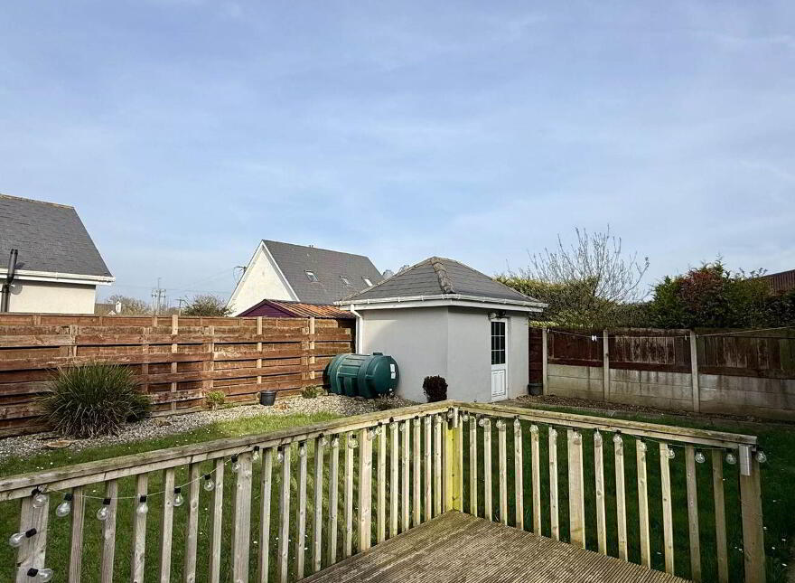 No. 2 Ford Haven, Kilmuckridge, Y25F978