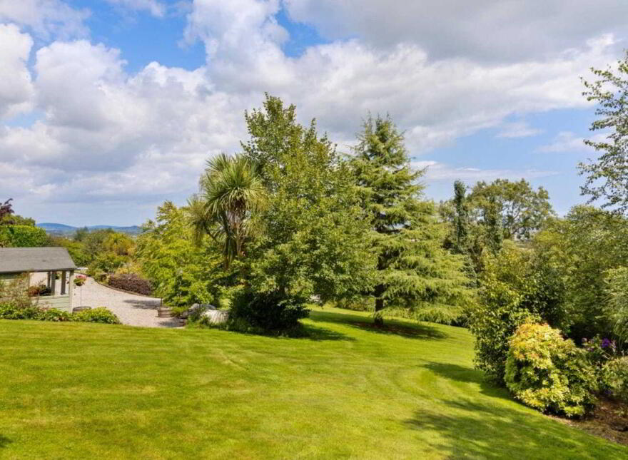 Temair House, Tara Hill, Ballymoney, Y25V447