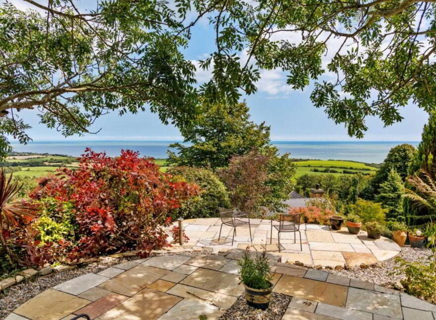 Temair House, Tara Hill, Ballymoney, Y25V447