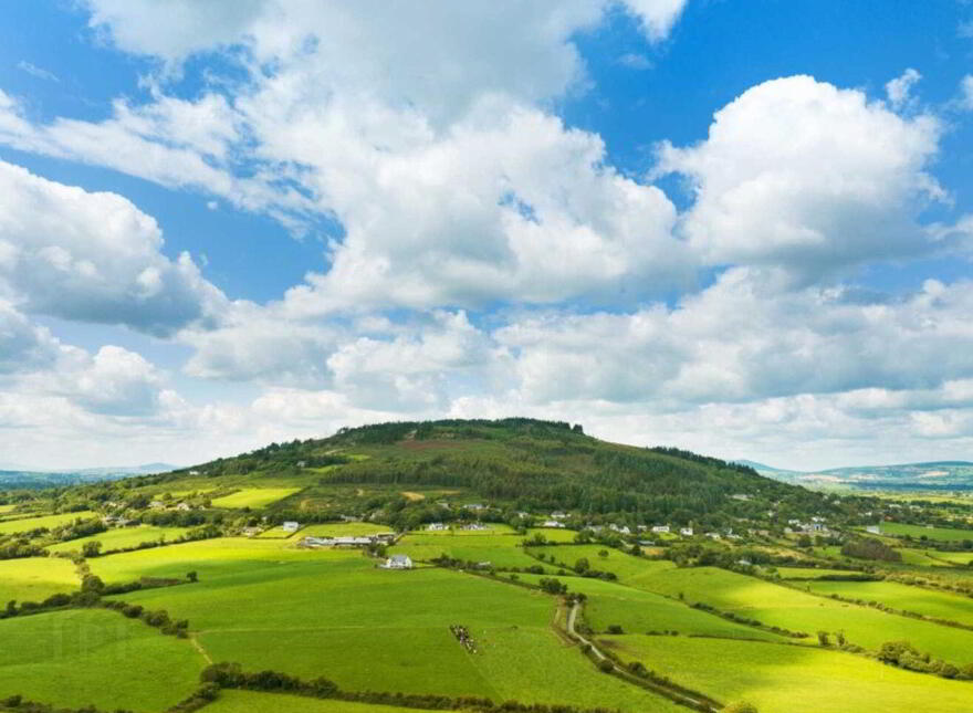 Temair House, Tara Hill, Ballymoney, Y25V447