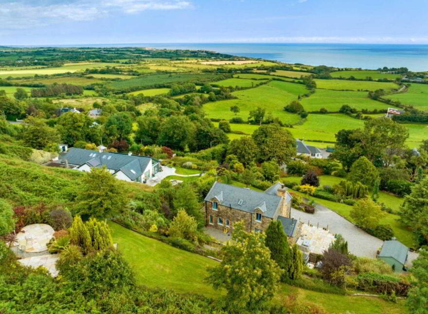 Temair House, Tara Hill, Ballymoney, Y25V447