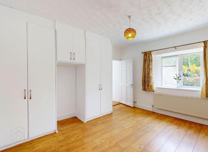 The Old Farmhouse, Shrule, Craanford, Y25D894