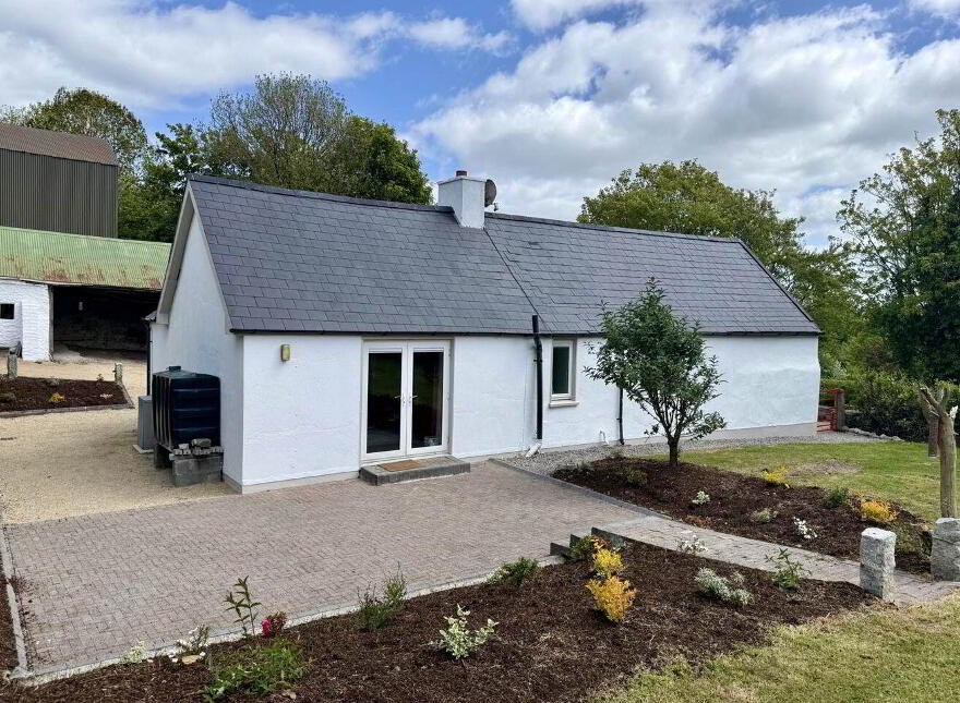 The Old Farmhouse, Shrule, Craanford, Y25D894