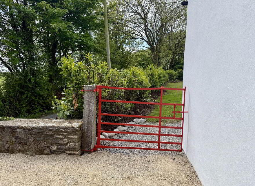 The Old Farmhouse, Shrule, Craanford, Y25D894