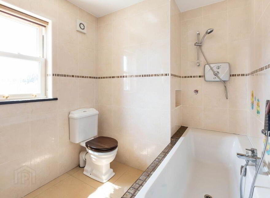 The Rocks, Kilmyshall, Bunclody, Millroad, Y21Y803