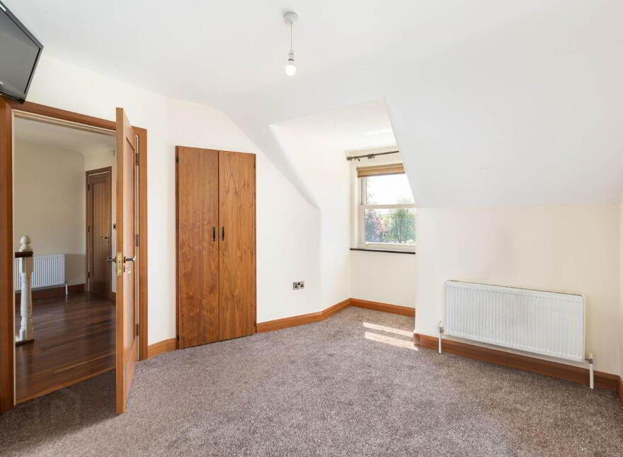 The Rocks, Kilmyshall, Bunclody, Millroad, Y21Y803