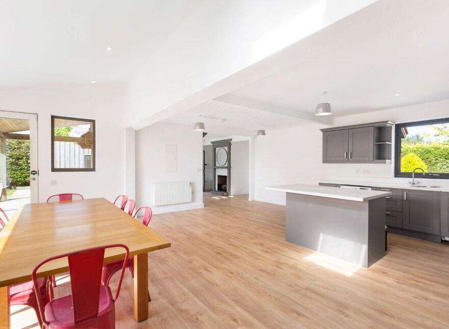 Donaghmore Lodge, Ballygarrett, Ballygarrett, Y25NC80