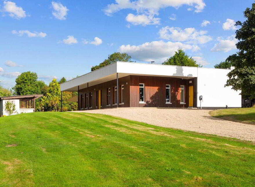 Hawthorn Lodge, Pallas Lower, Kilanerin, Y25R8P2 photo