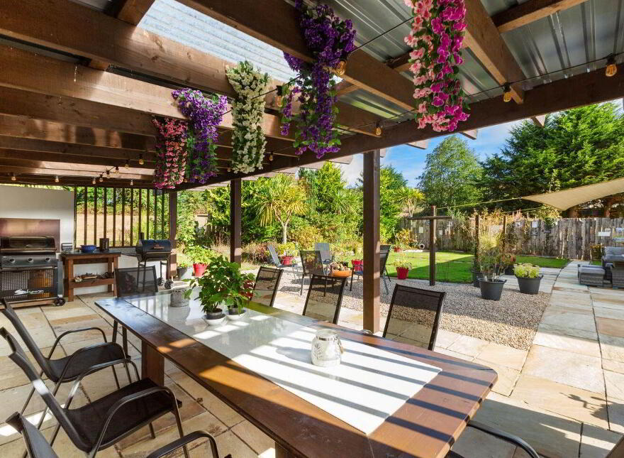 Hawthorn Lodge, Pallas Lower, Kilanerin, Y25R8P2