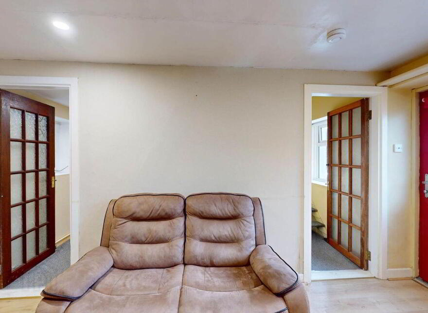No. 9 Main Street, Coolgreany, Scarnagh, Y25D430