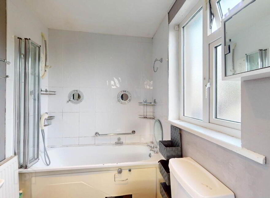 No. 9 Main Street, Coolgreany, Scarnagh, Y25D430
